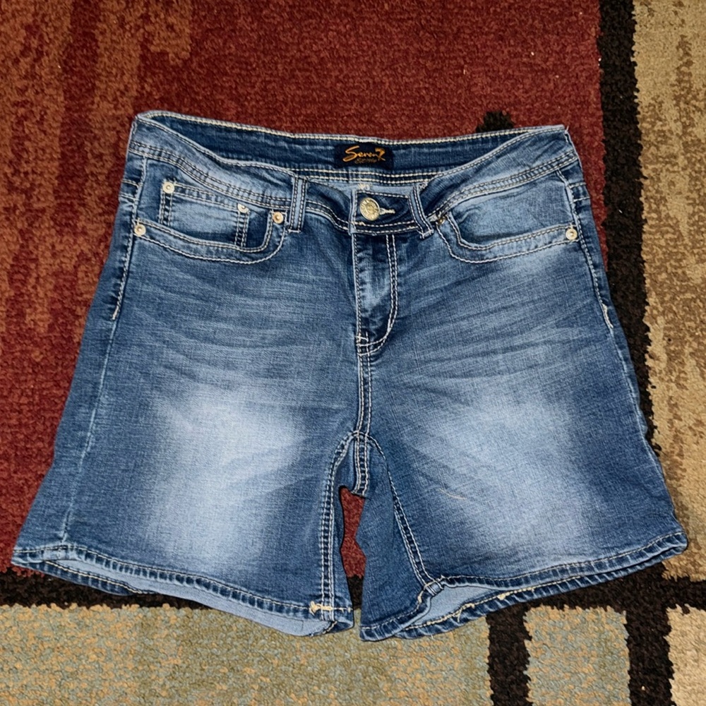 Seven7 Women's Mid-Blue Denim Shorts